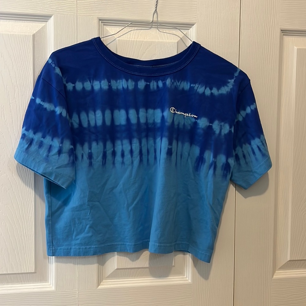 Champion Blue tie dye cropped tee, size S